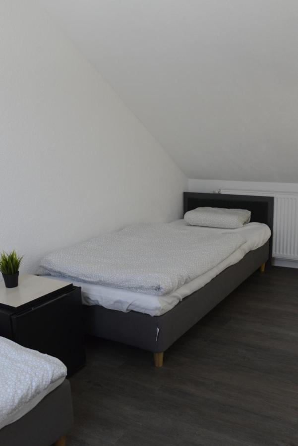 Pforzheim Ferienhaus Esterno foto